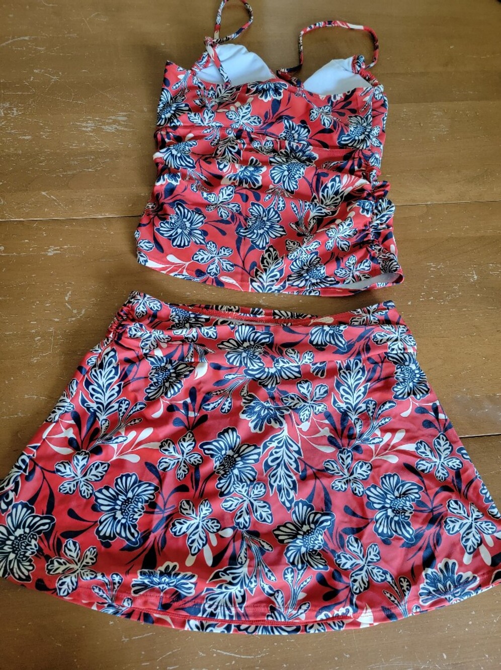 Red White And Blue Floral Tankini Top and Swim Skirt Set Size S NWT - Picture 8 of 13